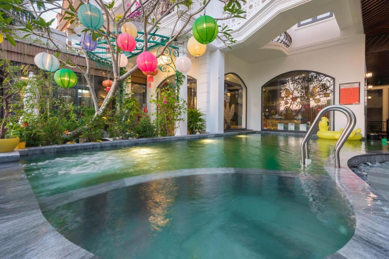 Hoang Trinh Hotel Хой Ан Екстериор снимка