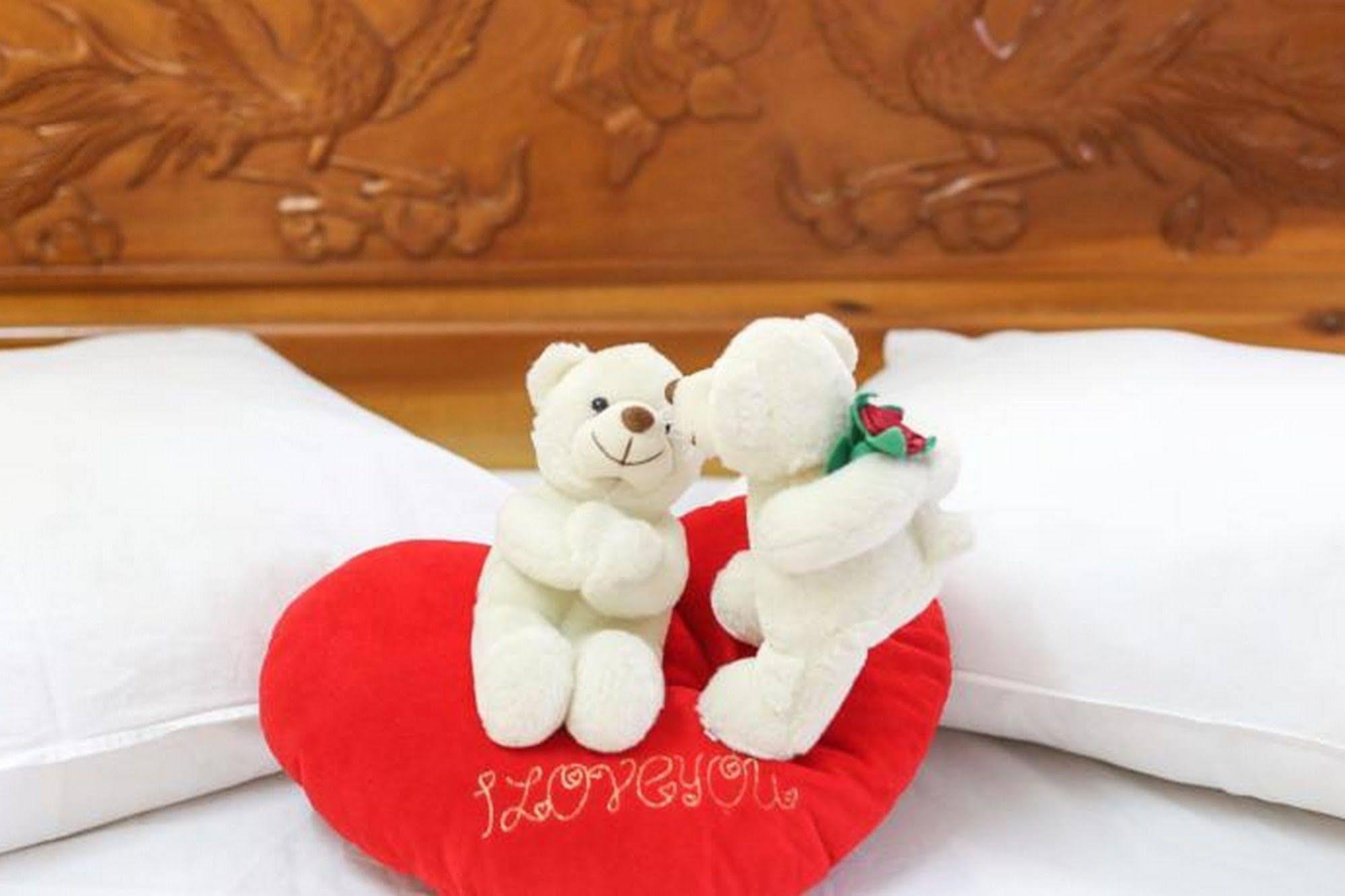 Hoang Trinh Hotel Хой Ан Екстериор снимка