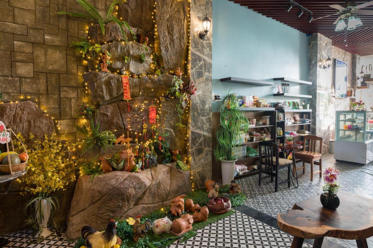 Hoang Trinh Hotel Хой Ан Екстериор снимка